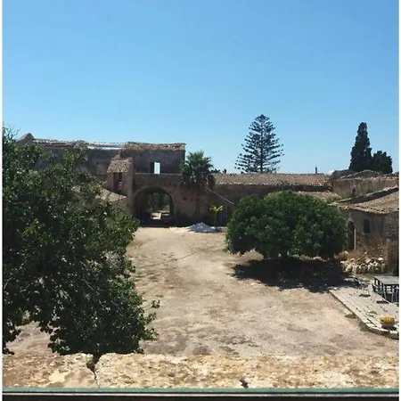 Vendégház Il Casale Appartament & Rooms Nelle Campagne Di Pachino *