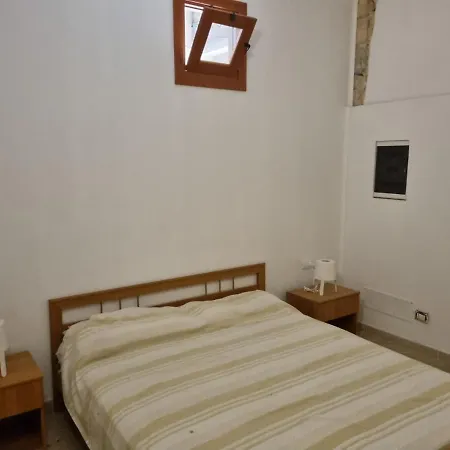 Il Casale Appartament & Rooms Nelle Campagne Di Pachino Vendégház